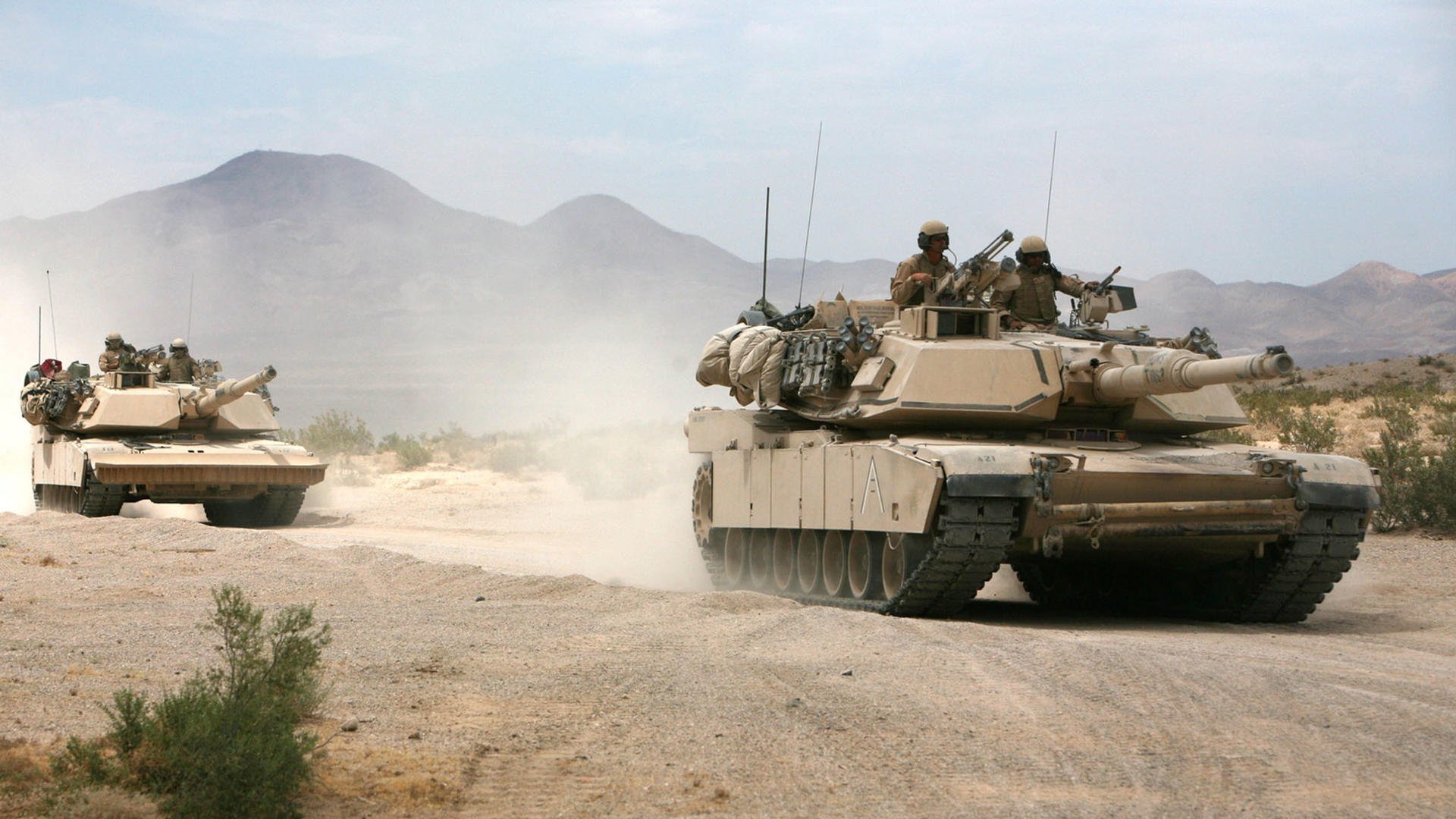 九游网页版官网-球迷“狂欢派对”：欧冠现场的热烈氛围，球迷狂欢节