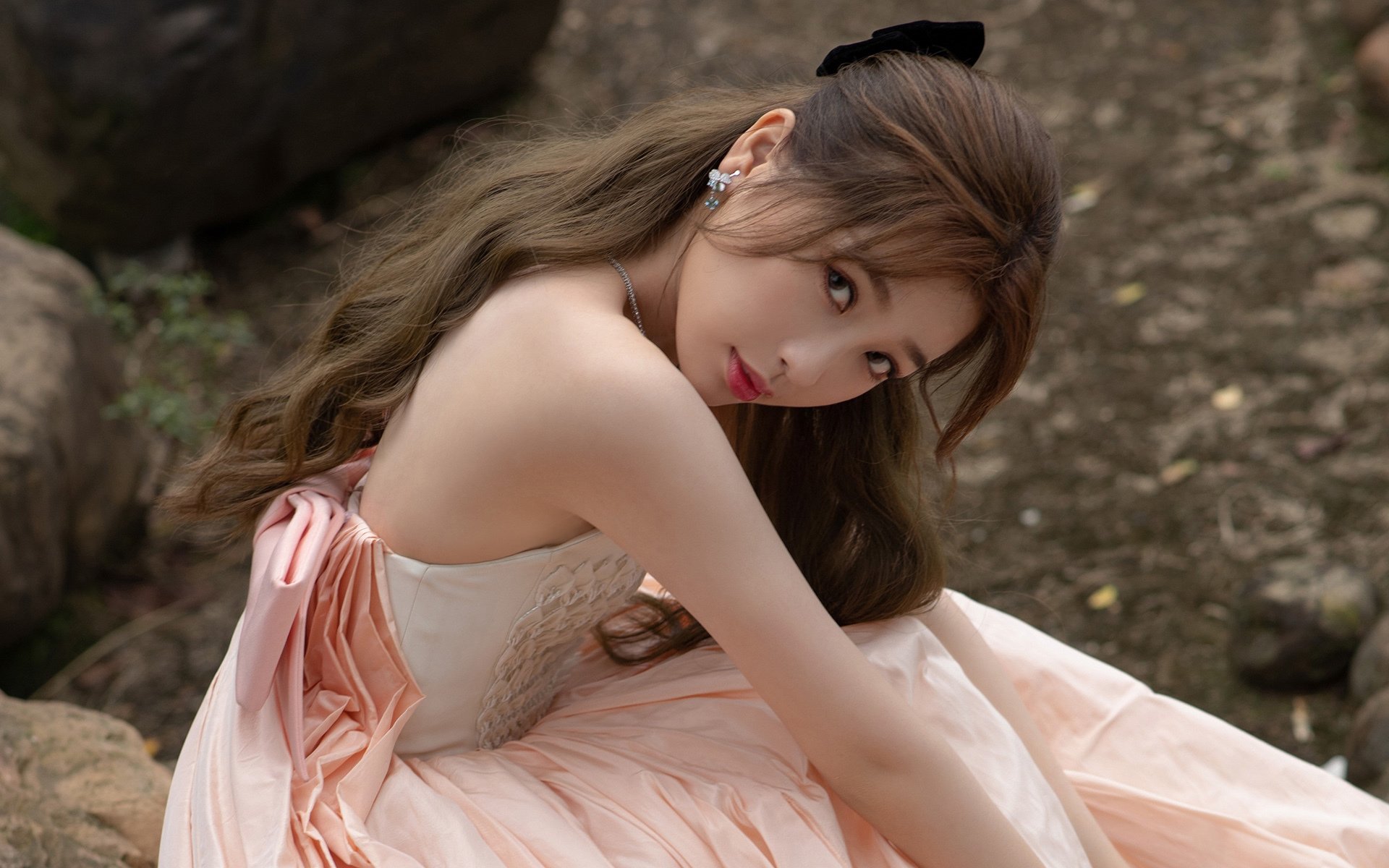 美国骑手麦克莱恩·沃德在巴黎奥运会上获得障碍赛银牌，成为历史上获得最多奥运奖牌的美国马术运动员。