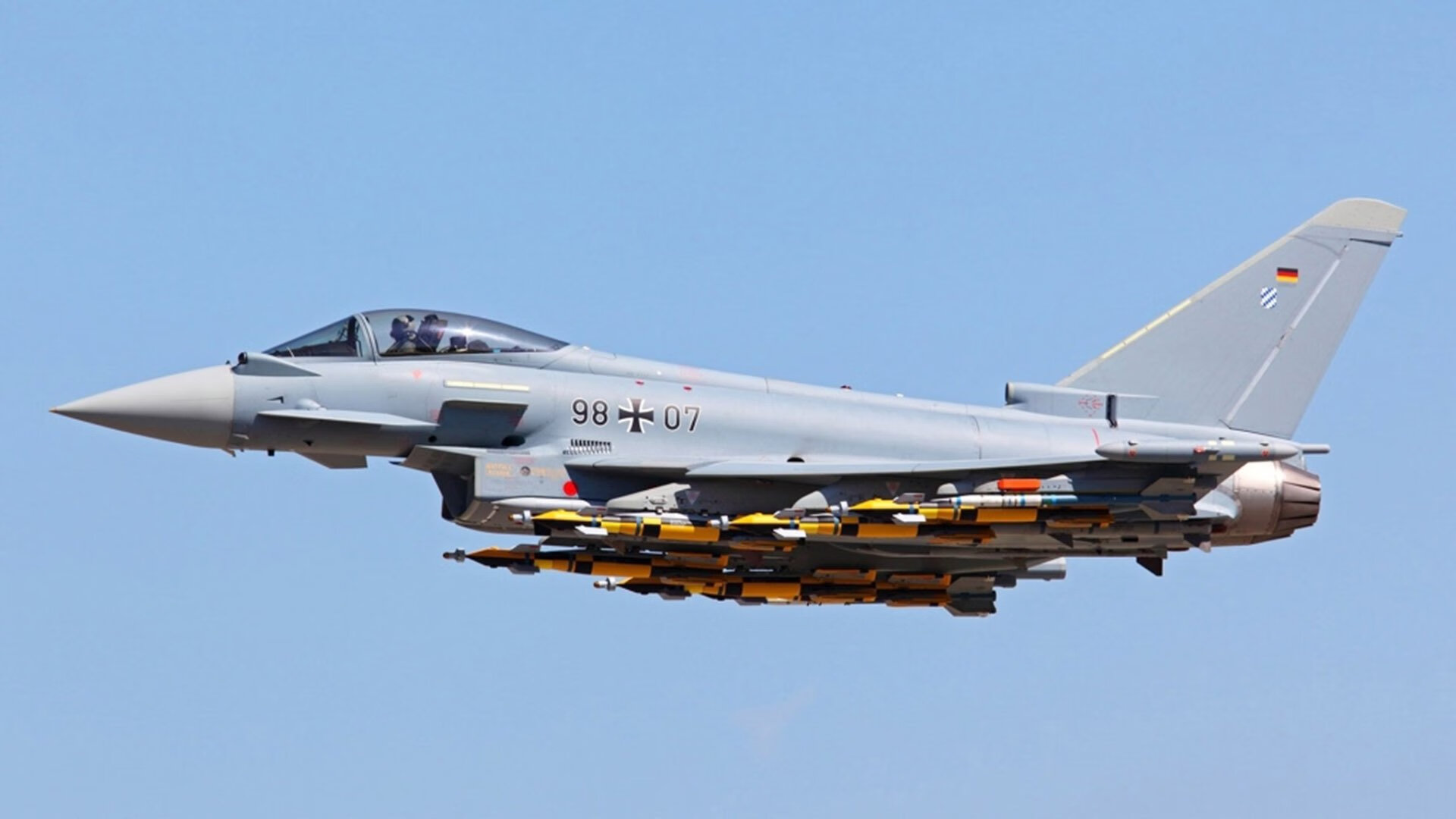 九游娱乐-足球战术互动软件进入中超战术课堂，足球战术下载