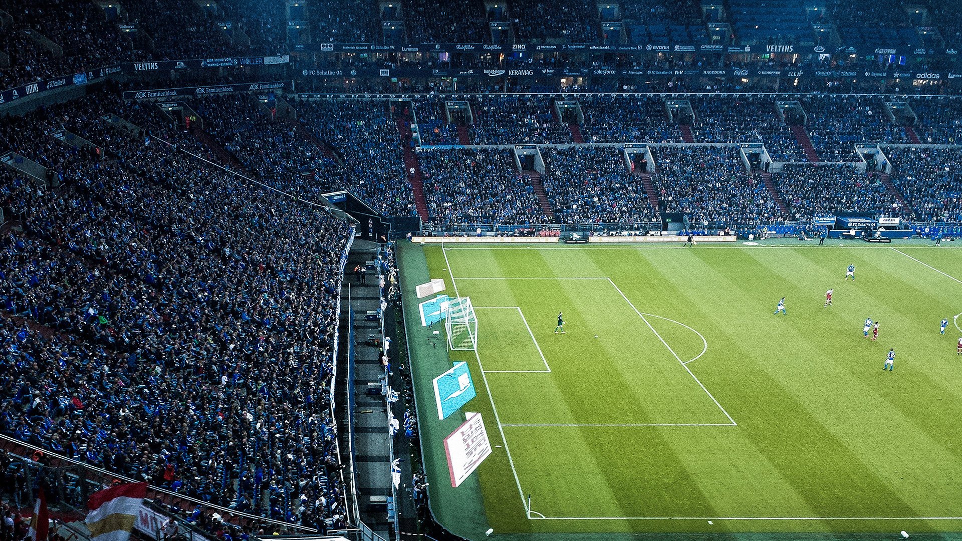 九游jiuyou-波兰队赛制分析：如何通过灵活调整阵容提升比赛表现，波兰队实力分析